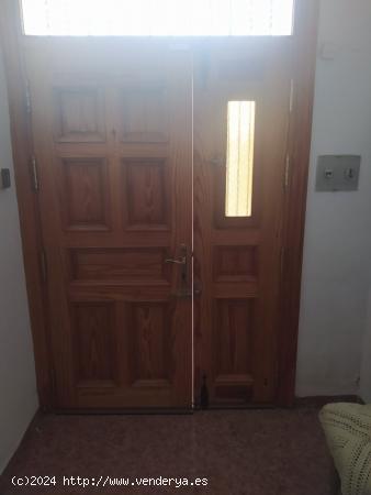 CASA EN VENTA EN FUENTES CLARAS - TERUEL