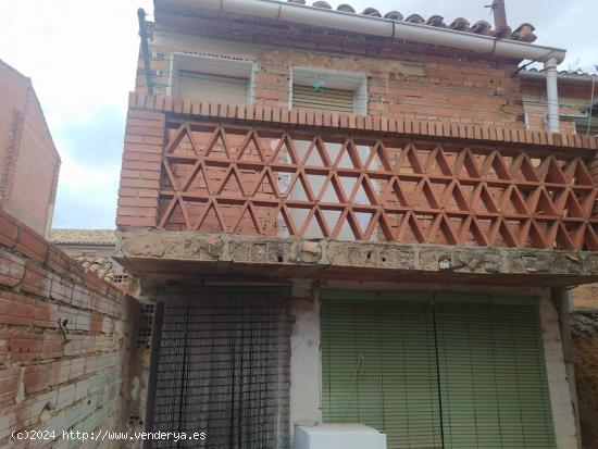 SE VENDE CASA EN MONREAL DEL CAMPO - TERUEL