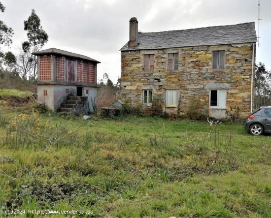  CASA DE PIEDRA PARA REHABILITAR EN NARAHÍO, SAN SADURNIÑO - A CORUÑA 