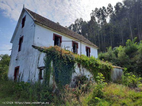  CASA PARA REFORMA INTEGRAL CON FINCA EN SEDES, NARÓN - A CORUÑA 