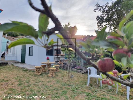 CASA CON BODEGAS Y FINCA EN A CORUÑA, MUGARDOS - A CORUÑA