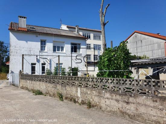  CASA CON GARAJE Y FINCA EN PIÑEIROS, NARÓN - A CORUÑA 