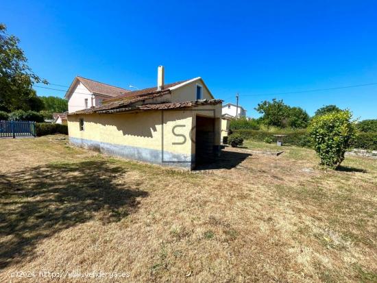 CASA CON ENCANTO EN EL CENTRO DE FENE EN FENE, FENE - A CORUÑA