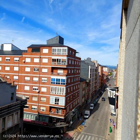 SE VENDE PISO DE ALTAS CALIDADES EN EL CENTRO DE PONFERRADA - LEON