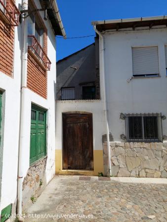 SE VENDE CASA PARA REFORMAR EN CACABELOS - LEON