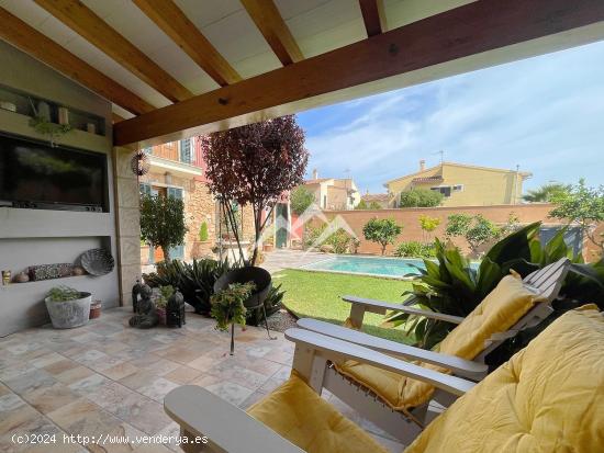 Gran casa con piscina y jardín en Marratxi - BALEARES