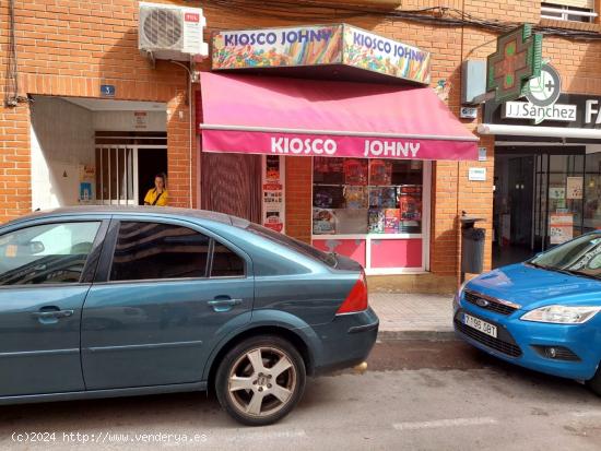  Se vende KIOSCO JOHNY en zona Ronda Sur - ALICANTE 