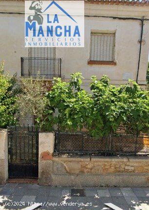  INMOBILIARIA LA MANCHA VENDE CHALET ZONA FATIMA - ALBACETE 