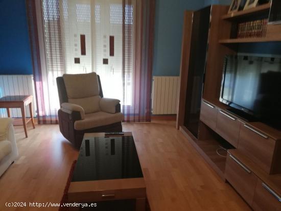 Se Vende en Villamuriel de Cerrato - PALENCIA