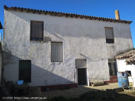 CASA EN PERALES - PALENCIA