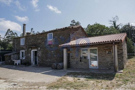 ¡Una casa Tradicional en el Rural con Posibilidades Infinitas! - A CORUÑA