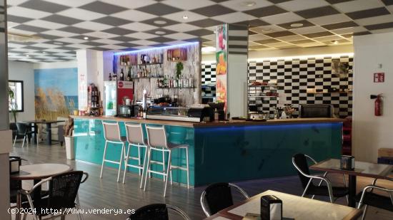 EN TRASPASO BAR/CAFETERIA - BALEARES