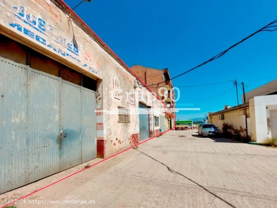 SE VENDE GASOLINERA  +  NAVE INDUSTRIAL  EN LINYOLA