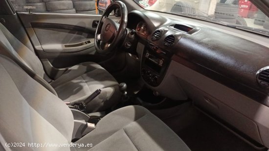 Chevrolet Lacetti 1.6 - Cornellà