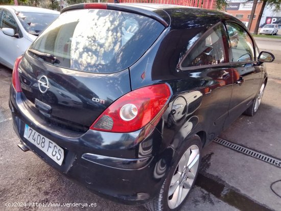 Opel Corsa 1.3 - Cornellà