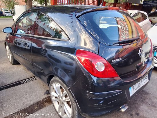 Opel Corsa 1.3 - Cornellà