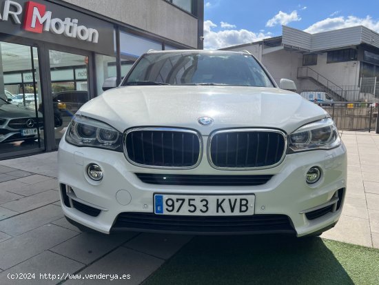 BMW X5 3.0d X-Drive  7 Plazas - Techo panorámico - Sant Cugat del Vallès