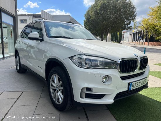 BMW X5 3.0d X-Drive  7 Plazas - Techo panorámico - Sant Cugat del Vallès