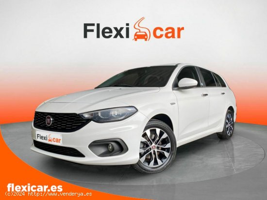 Fiat Tipo SW 1.3 Multijet 70kW (95CV) Mirror - Vilagarcía de Arousa