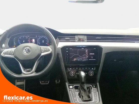 Volkswagen Passat Variant R-Line 2.0 TDI 110kW DSG - Motril