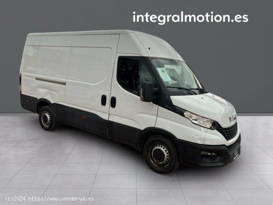 Iveco Daily 2.3 TD 35S 16 V 3520L/H2 12 M3 - LAS ROZAS DE MADRID