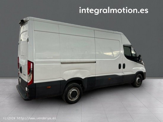 Iveco Daily 2.3 TD 35S 16 V 3520L/H2 12 M3 - LAS ROZAS DE MADRID