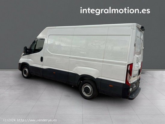 Iveco Daily 2.3 TD 35S 16 V 3520L/H2 12 M3 - LAS ROZAS DE MADRID