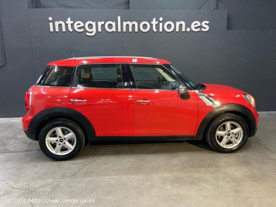 MINI Countryman 1.6 One - A Grela