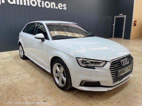 Audi A3 Sportback S line 40 e-tron 150kW S tron - A Grela