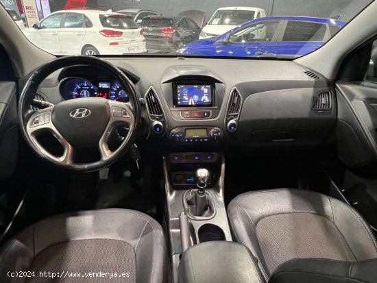 Hyundai ix35 1.7 crdi 115cv tecno sky - Córdoba