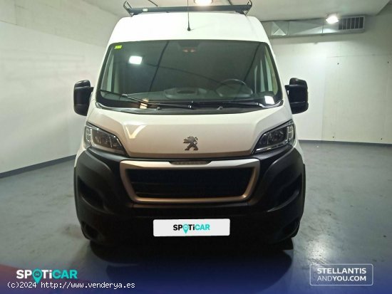 Peugeot Boxer  335 L2 H2 BHDI 103kW (140CV) S&S 6 V. M - - Sant Feliu de Llobregat