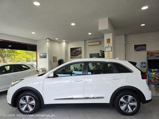 Kia Niro 1.6 GDi PHEV 104kW 141CV Drive 5p. - Madrid