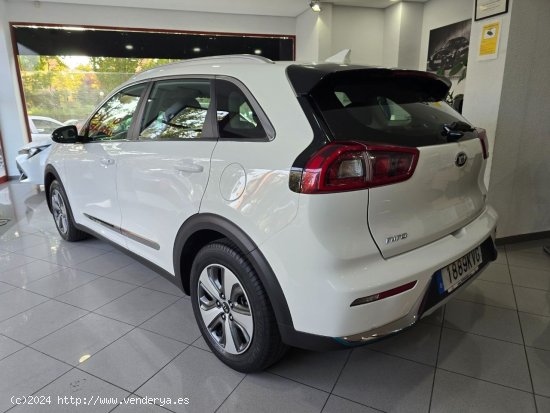 Kia Niro 1.6 GDi PHEV 104kW 141CV Drive 5p. - Madrid