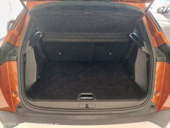 Peugeot 2008   Puretech 100 S&S BVM6 Active Pack - Tomares