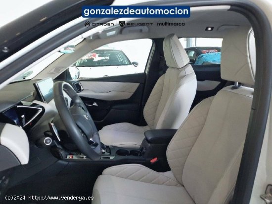 DS Automobiles DS 3 Crossback  PureTech 96 kW Automático Grand Chic - Úbeda