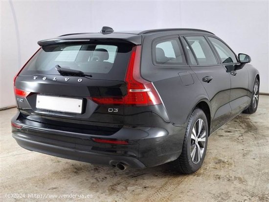 Volvo V60 2.0 D3 Momentum Auto - Madrid