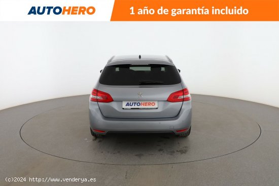 Peugeot 308 1.2 PureTech Style - 