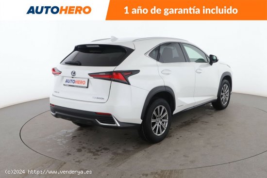 Lexus NX 2.5 300h Eco - 