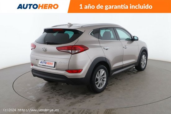 Hyundai Tucson 1.7 CRDi Tecno BlueDrive 2WD - 