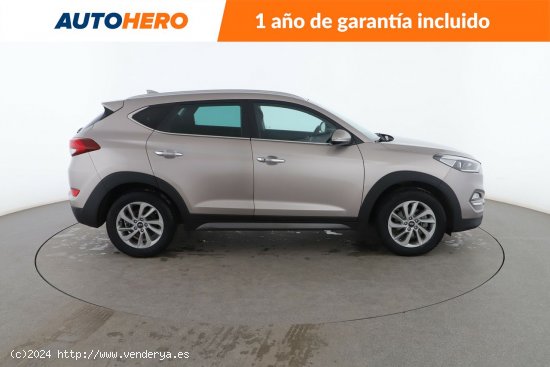 Hyundai Tucson 1.7 CRDi Tecno BlueDrive 2WD - 