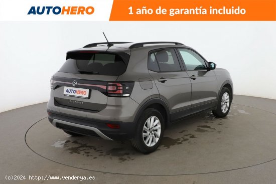 Volkswagen T-Cross 1.0 TSI Advance - 