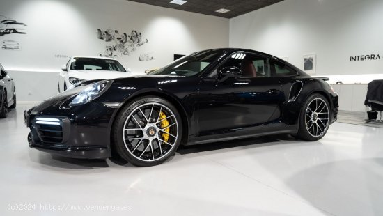 Porsche 911 911 Turbo S Coupe 2p. - Sabadell