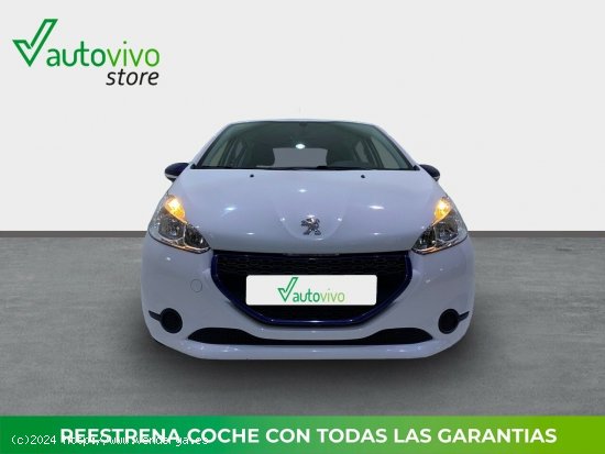 Peugeot 208 LIKE 1.4 HDI 68 CV 5P - Sant Boi de Llobregat