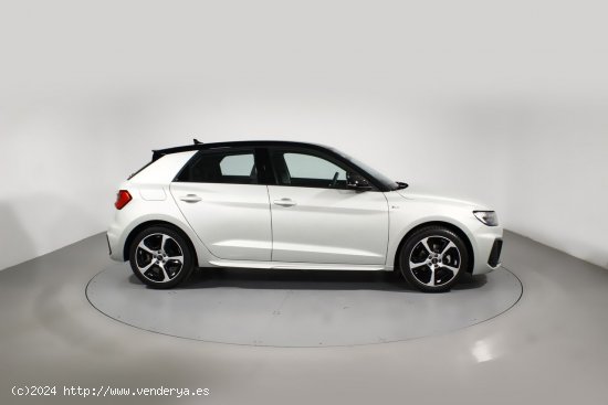 Audi A1 1.0 30 TFSI S TR ADRENAL BLACK SPORTBACK 5P - 