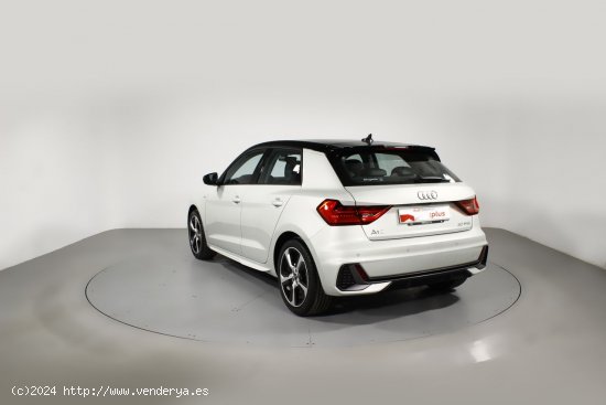 Audi A1 1.0 30 TFSI S TR ADRENAL BLACK SPORTBACK 5P - 