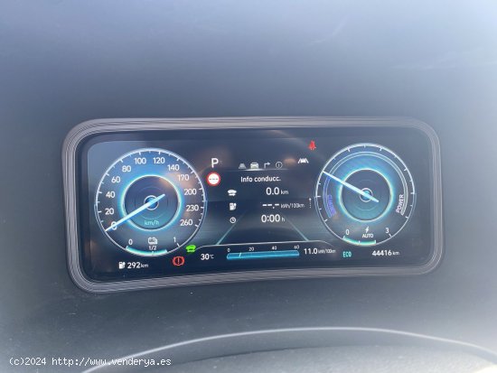 Hyundai Kona  Eléctrico FL 100 kW (136 CV) HiTech L - 