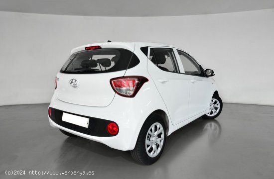 Hyundai i10  1.2 MPi 63,8 kW (87 CV) MT5 2WD Classic - 