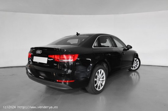 Audi A4  Advanced 2.0 TDI 110kW (150CV) S-tronic - 