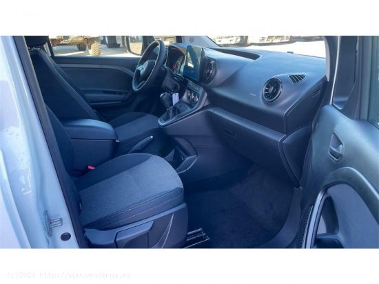 Mercedes Citan 1.3 113 96kW Tourer Base Largo - Pinto