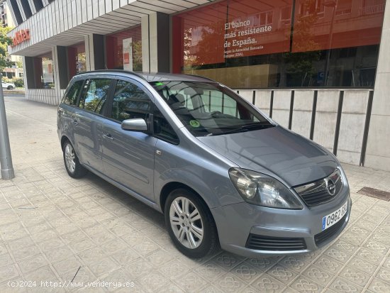 Opel Zafira 1.9 CDTi 120 CV Cosmo - Barcelona